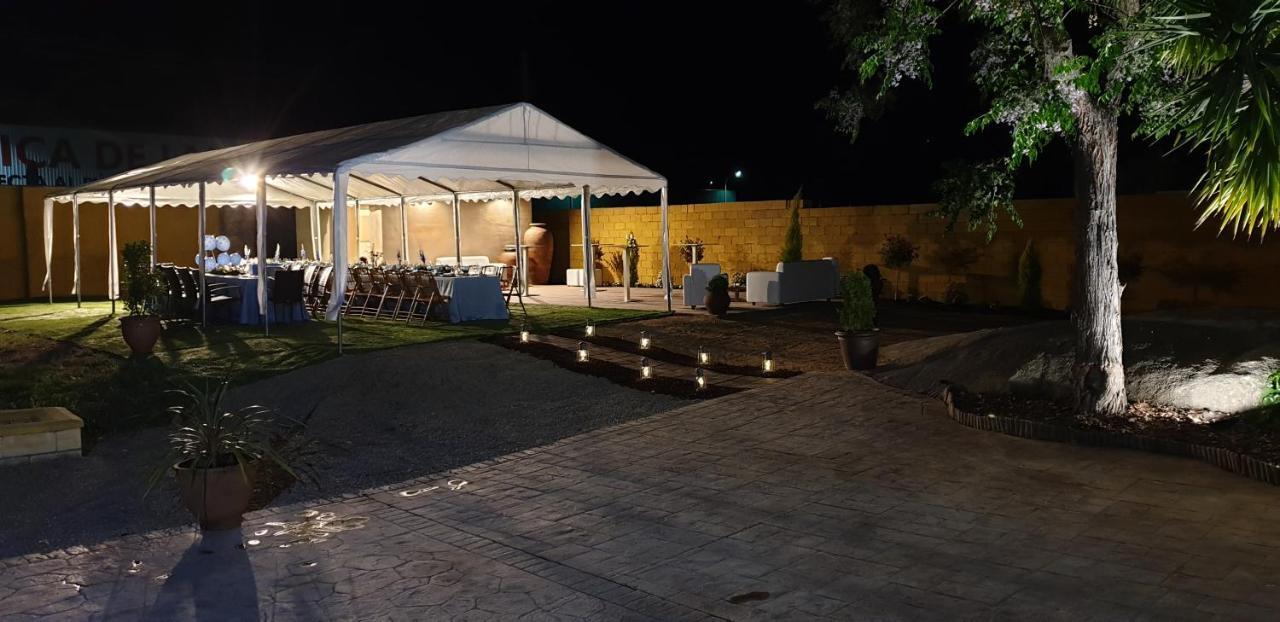 Casa Rural La Piedra De Juana Malpartida de Cáceres Kültér fotó